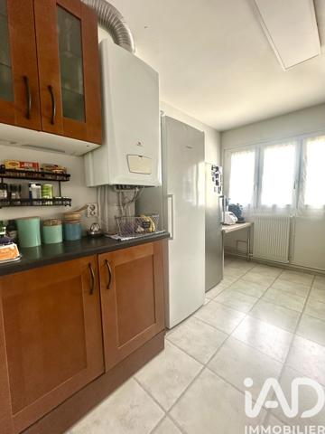 Appartement à vendre 4 pièces 81,83 m² Maurepas