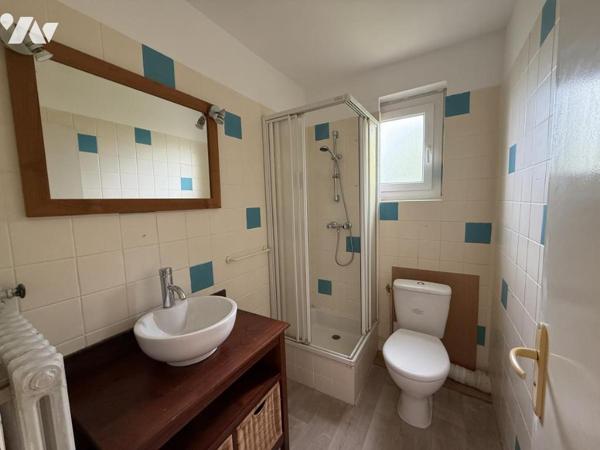 SAINT-MALO  HIPPODROME APPARTEMENT DE TYPE II VUE DEGAGEE CAVE PLACE DE PARKING PRIVATIVE  