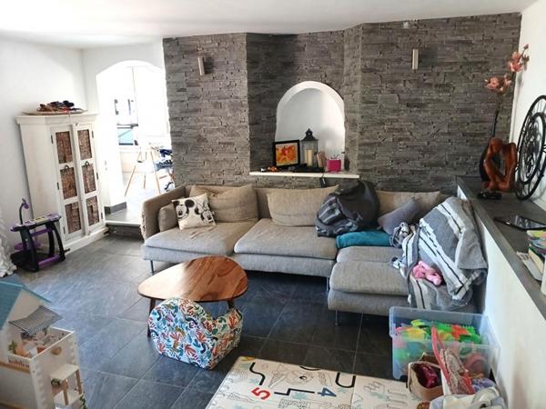 Villa avec appartement indépendant, piscine et garage - SOLLIES-TOUCAS