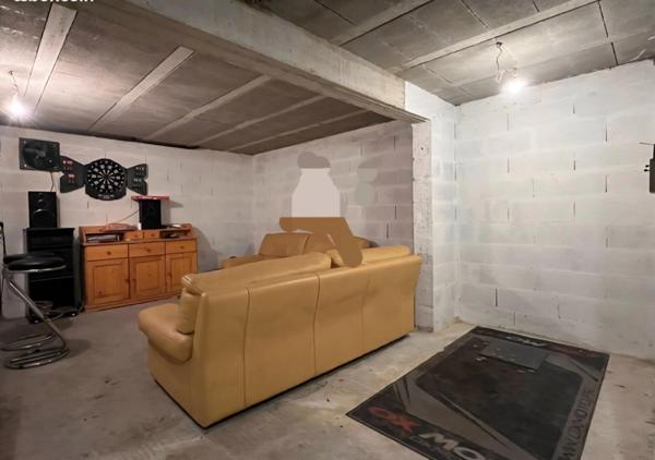 Maison à vendre 6 pièces + hangar 150 m² LONGEVILLE SUR MER (85)