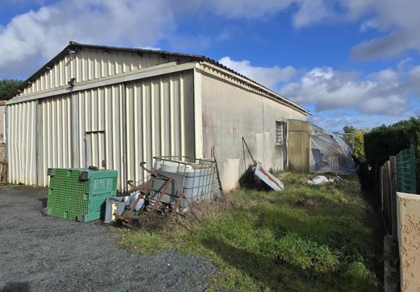 Maison à vendre 6 pièces + hangar 150 m² LONGEVILLE SUR MER (85)