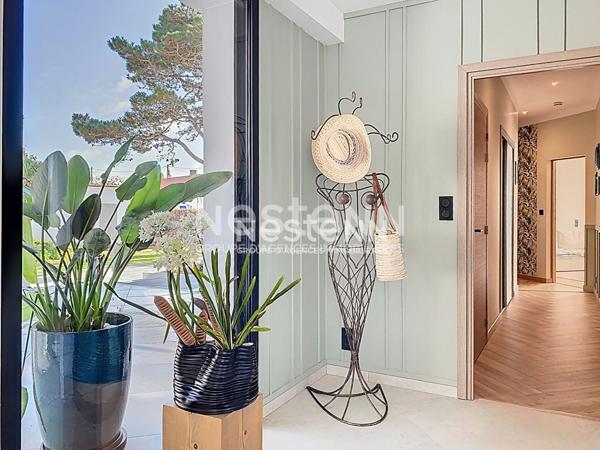 Maison Saint Gilles Croix De Vie 7 pièce(s) 264 m2