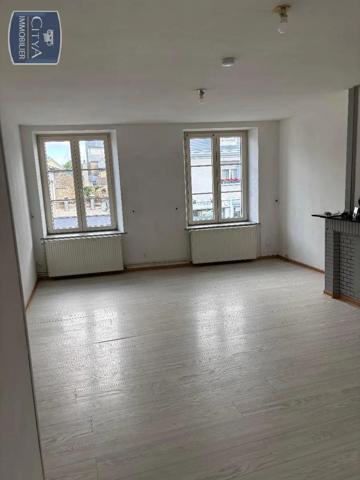 Immeuble à vendre 250m² Carignan (08110)