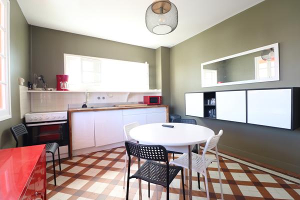SAINT PALAIS SUR MER - 400 M PLAGE DU BUREAU ET DES COMMERCES - APPARTEMENT 91 M² HABITABLES AVEC VUE DEGAGÉE