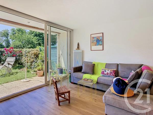 Appartement F2 à vendre  2 pièces - 33,14 m 2   ARZON  - 56