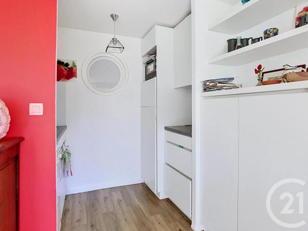 Appartement F2 à vendre  2 pièces - 33,14 m 2   ARZON  - 56