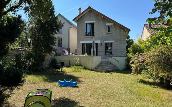 Maison à vendre    3 pièces • 77,70 m2 Saint-Maur-des-Fossés