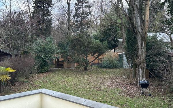 Maison à vendre    3 pièces • 77,70 m2 Saint-Maur-des-Fossés