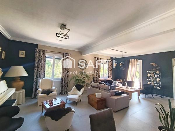 Maison 5 chambres grand jardin piscine