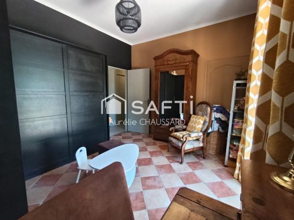 Maison 5 chambres grand jardin piscine