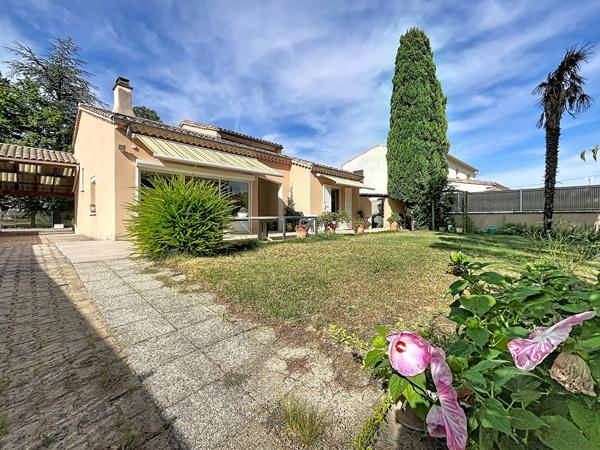 Ardèche, Le Pouzin : Villa d'architecte lumineuse, 4 chambres et bureau