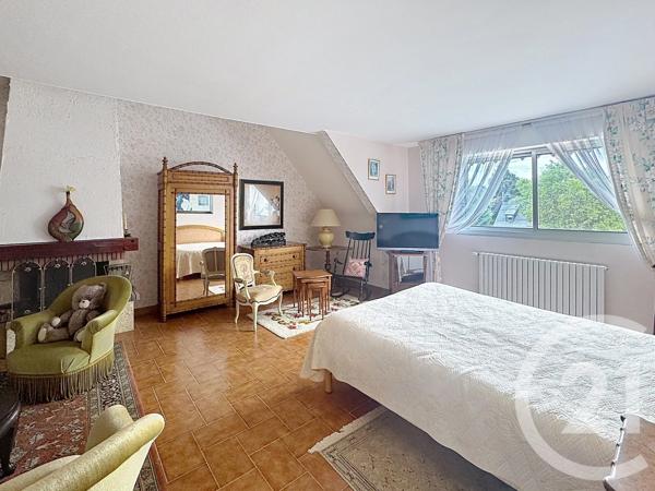 Maison à vendre  7 pièces - 181,60 m 2   CAUDAN  - 56
