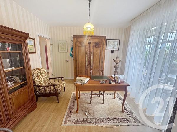 Maison à vendre  7 pièces - 181,60 m 2   CAUDAN  - 56