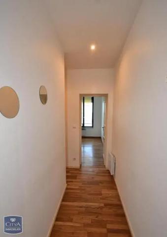 Appartement à louer 4 pièces 85m²