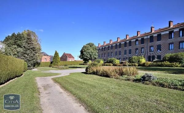 Appartement à louer 4 pièces 85m²