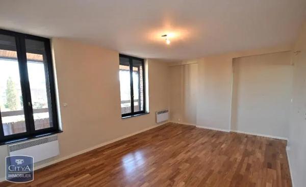Appartement à louer 4 pièces 85m²