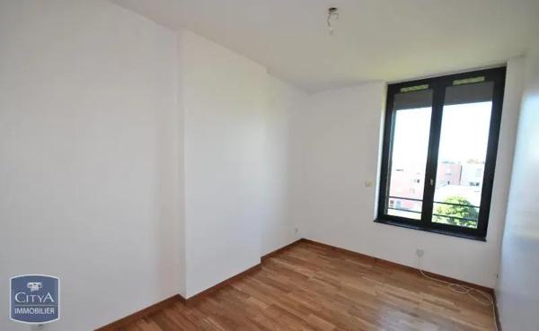 Appartement à louer 4 pièces 85m²