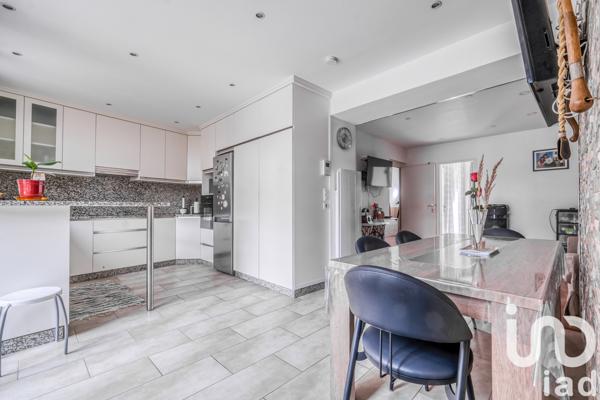 Maison à vendre 7 pièces 150 m² Dammartin-en-Goële