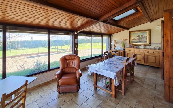 Maison à vendre    5 pièces •  Roquefort