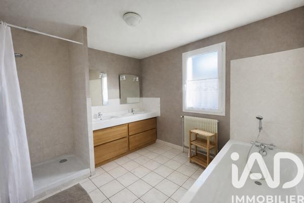 Maison à vendre 7 pièces 169 m² Fondettes