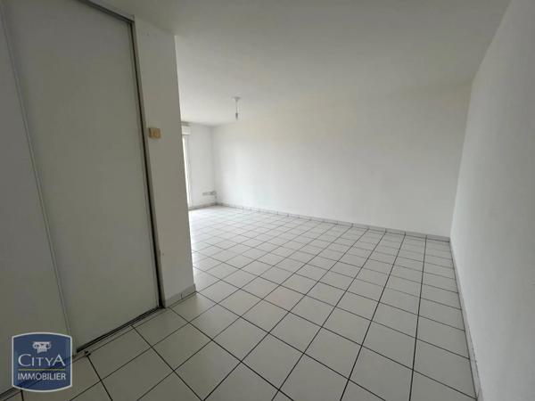 Appartement à louer 2 pièces 45.6m² Le Havre (76600)