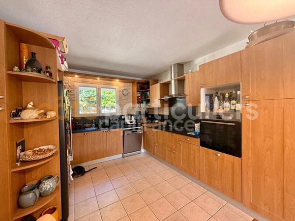 Vente Maison162 m² - 7 Pièces - CARCASSONNE (11000)