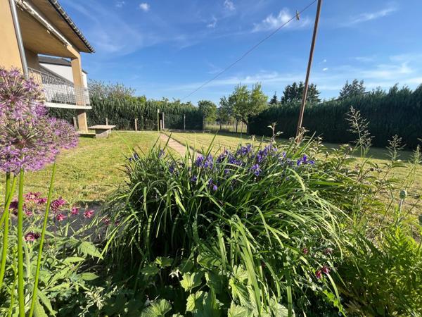 Maison individuelle au calme avec 1166 m2 de terrain