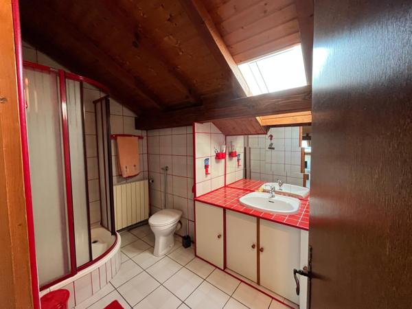 Maison individuelle au calme avec 1166 m2 de terrain