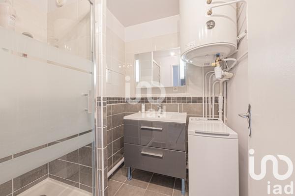 Appartement à vendre 5 pièces 91 m² Courbevoie