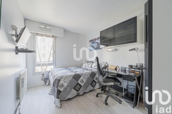 Appartement à vendre 5 pièces 91 m² Courbevoie