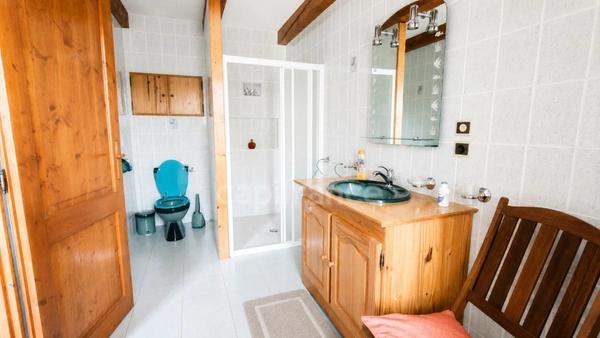 Maison de caractère 165 m² — 4 chambres — Suite indépendante — Piscine — Source privée — Terrain 1 499 m