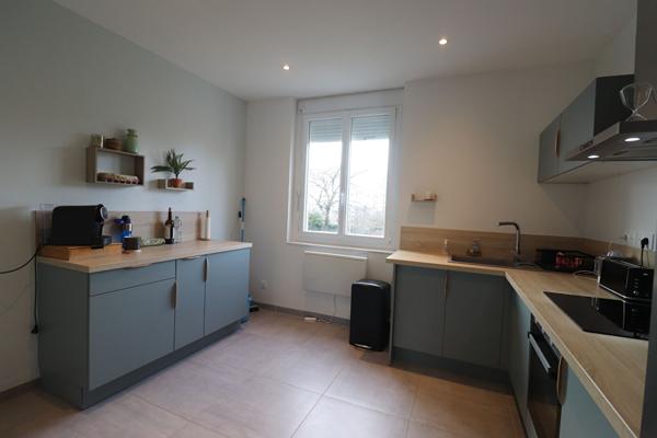 Immeuble Nevers 213 m2, airbnb, proche GARE SNCF, 2h30 PARIS, rentabilité