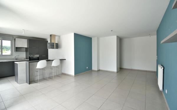 Appartement à vendre    4 pièces •  Saint-Maurice-de-Beynost