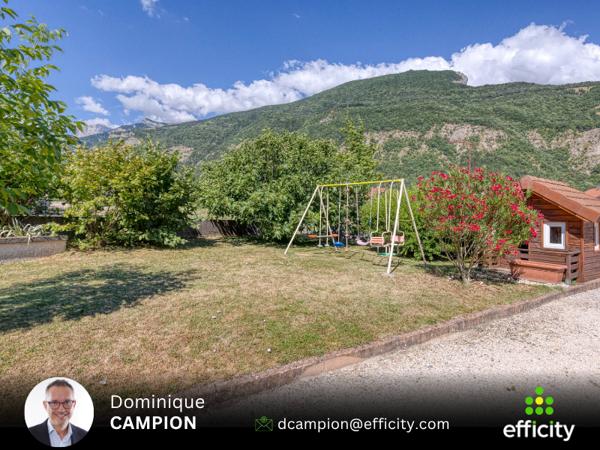 Maison
         5 pièces
        - 182 m² Exclusivité 480 000 € *