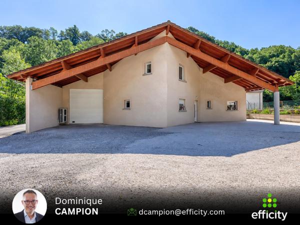 Maison
         5 pièces
        - 182 m² Exclusivité 480 000 € *