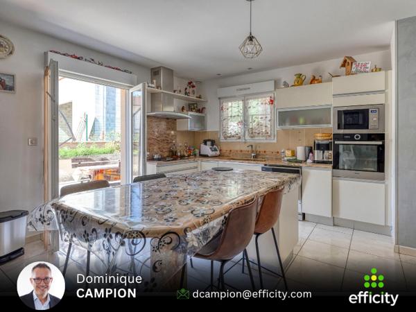 Maison
         5 pièces
        - 182 m² Exclusivité 480 000 € *