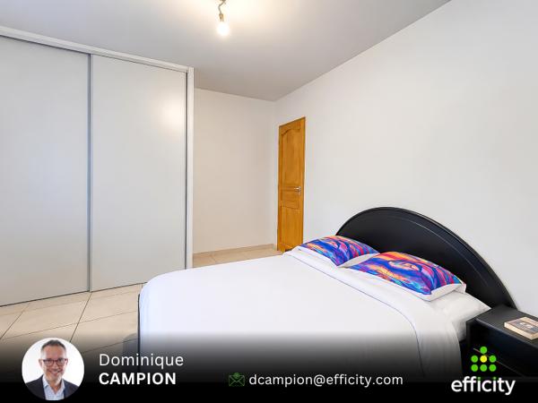 Maison
         5 pièces
        - 182 m² Exclusivité 480 000 € *