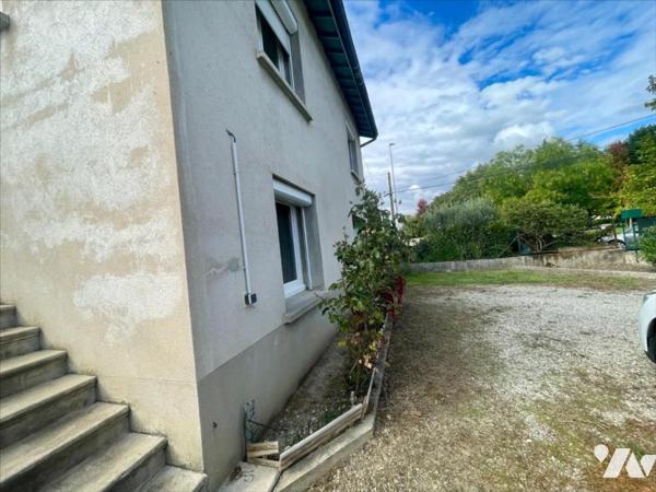 Maison 105 m² avec 2 garages et terrain clos