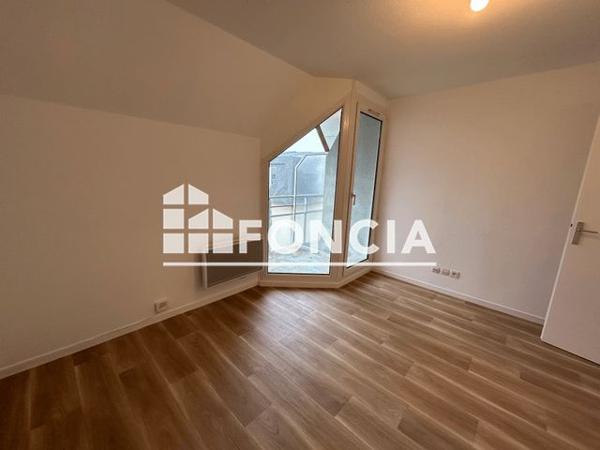 Location Studio 17.1 m² - 14 RUE DU DOCTEUR CALMETTE Caen 14000