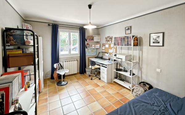 Maison à vendre    6 pièces • 123 m2 Toulon