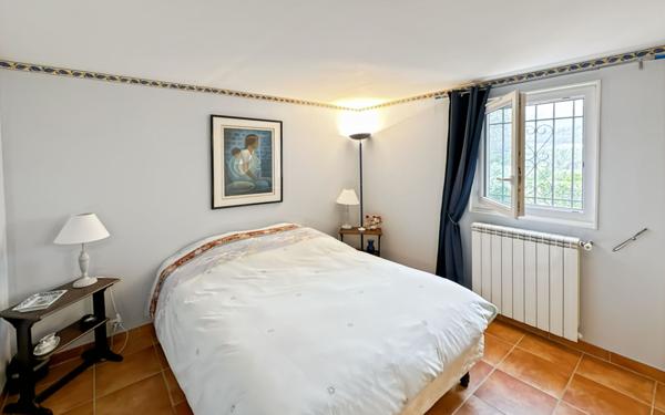 Maison à vendre    6 pièces • 123 m2 Toulon