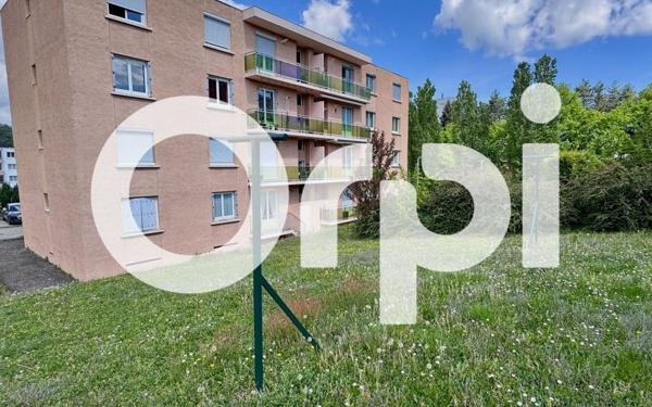 Appartement à vendre    4 pièces •  Lorette