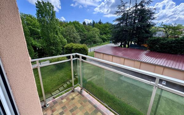 Appartement à vendre    4 pièces •  Lorette