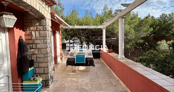 À vendre Maison 5 pièces 130 m² - Bandol 83150