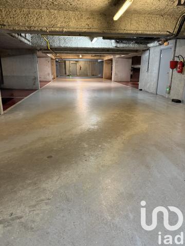 Parking à vendre 23 m² Sèvres