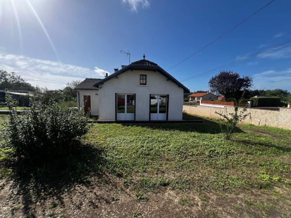 MAISON T4 PLAIN-PIED - 2 CHAMBRES - GARAGE -