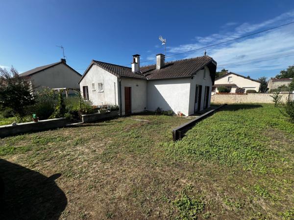 MAISON T4 PLAIN-PIED - 2 CHAMBRES - GARAGE -