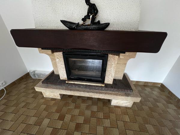 MAISON T4 PLAIN-PIED - 2 CHAMBRES - GARAGE -