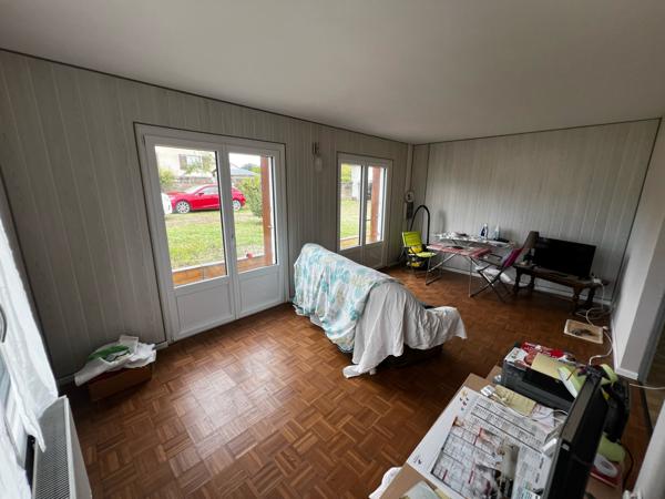 MAISON T4 PLAIN-PIED - 2 CHAMBRES - GARAGE -