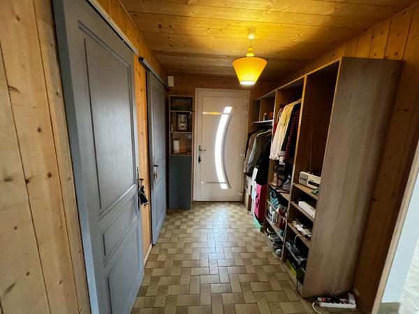MAISON T4 PLAIN-PIED - 2 CHAMBRES - GARAGE -